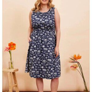 NWT Emily & Fin Lucy midi dress in Kerela Jungle Palm print fit & flare cotton S